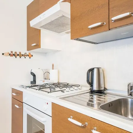 Lägenhet Gardappartamenti Garibaldi Centre Desenzano del Garda